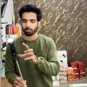 Insta 360 vloging camera