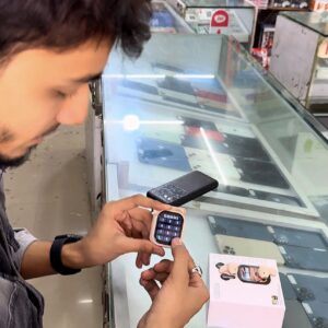 Crazy buds with display