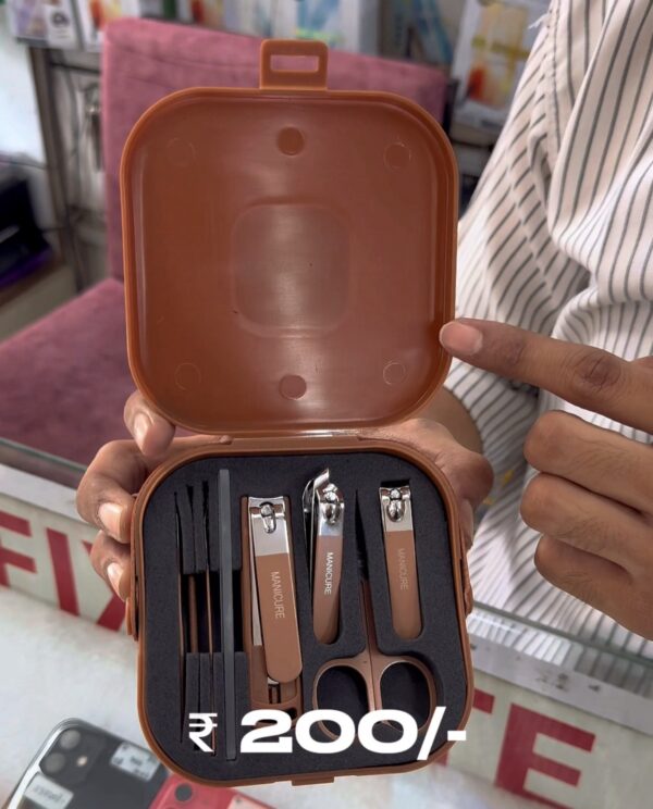 MANICURE BOX